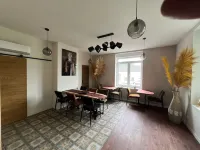 aux deux tours Hotels in Landrecies