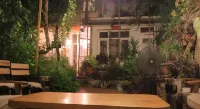 Lotus Garden Hostel Izmir