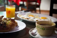Hotel El Senador - Bữa sáng
