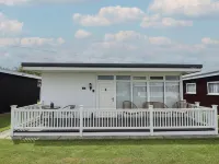 23 Cherry Park Hotels near North Sea Observatory, Chapel Point