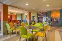 Clarion Inn & Suites Hotels in Knight Township