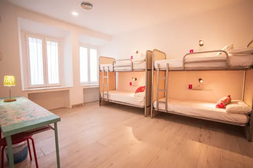 La Flamenka Hostel Hotels in Seville
