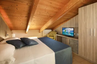 Mansarda Cannes Hotels near Bagno Fabio 84