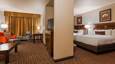 Radisson Hotel River Falls Hotels near Glen Park