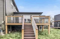 Charming Spacious Home - 10 mins to Downtown!
