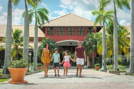 Ocean Blue & Sand Beach Resort - All Inclusive