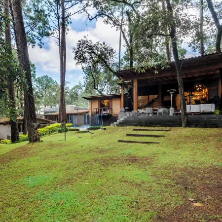 Forest Guesthouse Avándaro