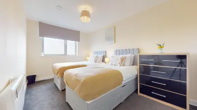 Basildon - 2 Bed Flat - Sleeps 5 - Near Station Các khách sạn gần Trinity Methodist Church