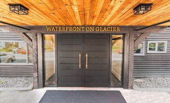Waterfront on Glacier