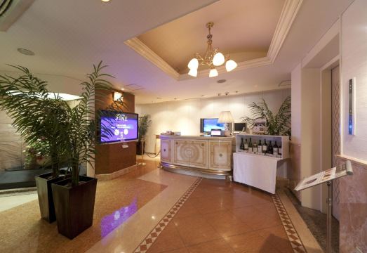 호텔 파인 록코 객실 내부