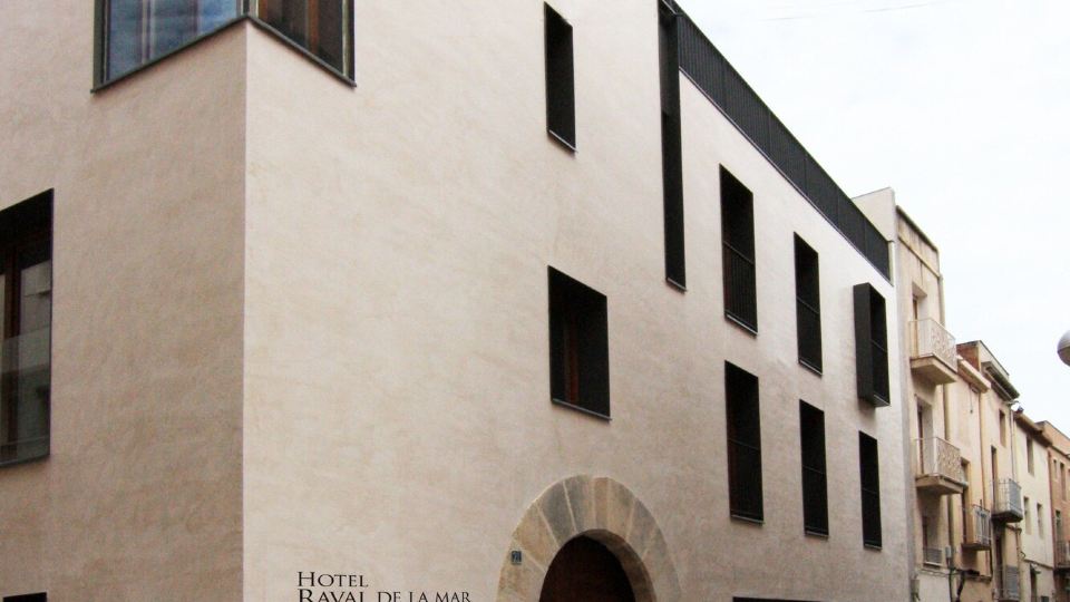 Hotel Raval de la Mar