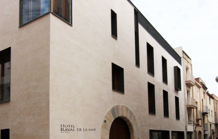 Hotel Raval de la Mar