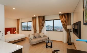 Max Boutique Hotel