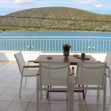 Grand Bleu Apartments & Villas