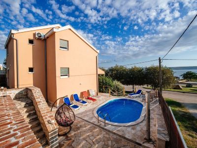 Holiday Home in Jasenice with Garden