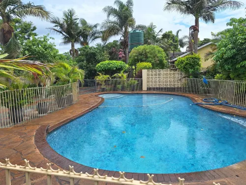 Charming 6-Bed House with Swimming Pool in Harare - Pet friendly