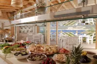 Peninsula Gardens Hotel