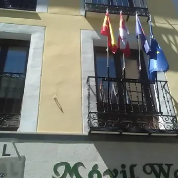 Hostal Doña Juana Отели рядом с достопримечательностью «City Hall»