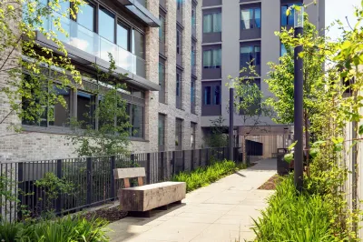 Niche Living - Dun Laoghaire Hotels near Bits and Pizzas