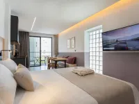 阿琳娜城市薩里波盧廣場酒店 利馬索爾酒店