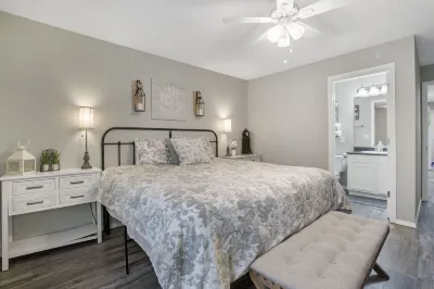 Rockwall Lodge - Close to Branson Strip!