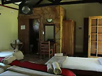 Fiume Lodge CC, P O Box 20757, Windhoek Hotels in Grootfontein