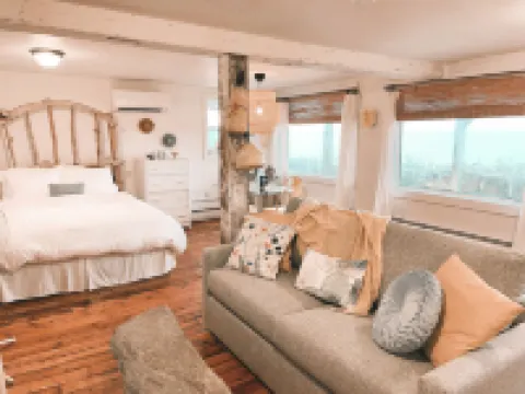 Little Bird Inn