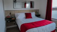 Auberge Lac du Pin Rouge Hotels in Esterel
