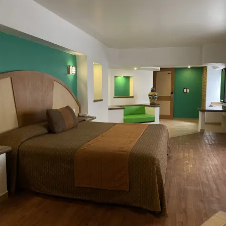 Hotel Villa de Madrid Отели рядом с достопримечательностью «Стадион «Вильфридо Массье»»