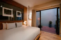 Spira Hotel - พร้อมระเบียง