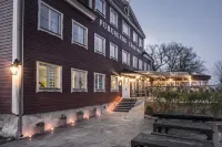 Furusund värdshus Hotels near Riddersholms naturreservat