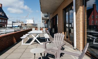 BizStay Harbour I Scheveningen Apartments