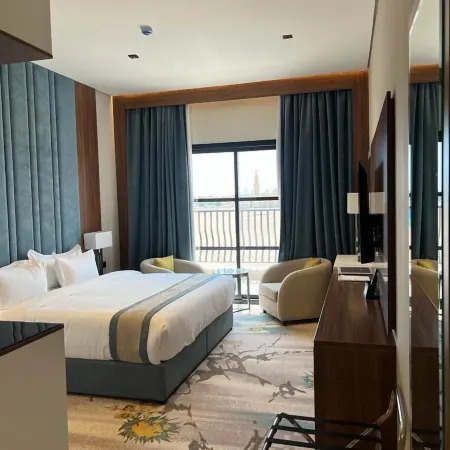 Rosa Grand Hotel Отели рядом с Аэропорт Кинг Халид