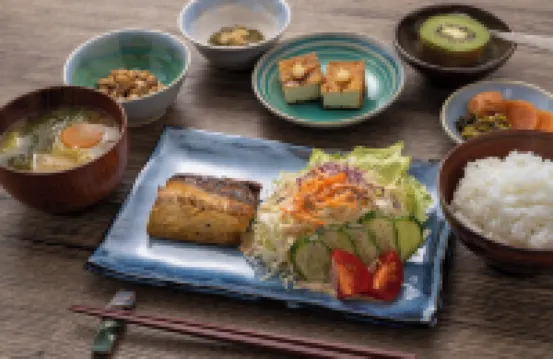 Share Creative&Bed Adonoan