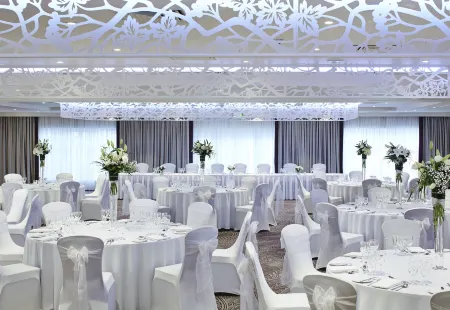 Dalmahoy Hotel & Country Club Отели в г. Киркньютон