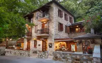 Palios Stathmos Hôtels à : Vizitsa