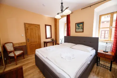 Pension & Restaurant Atmosféra Hotels near Loket Castle