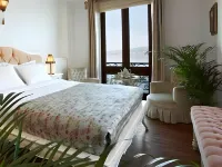Ferahi Evler Ayvalık Hotels in Ali Cetinkaya Mahallesi