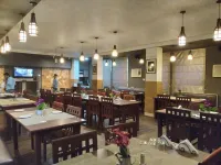 丁蘇吉亞中心點飯店