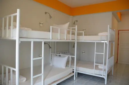 Salsa Hostel