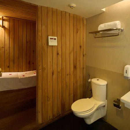 Flora Airport Hotel and Convention Centre Kochi
