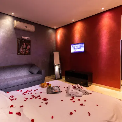 Hotel Toulousain Отели рядом с достопримечательностью «CTM Офис»