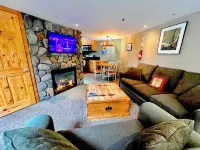 Private Deck and Scenic Marina Views - Cozy Serene Cabin