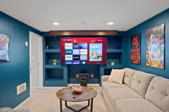 Hot Tub and Theater Room Retreat - Charming Escape