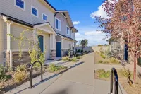 Modern Retreat - High-end Finishes, Rooftop Terrace Hoteles en Nampa