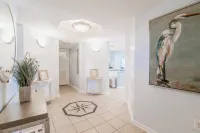 Stunning Waterway Views and Expansive Saltwater Pool - Luxurious Retreat