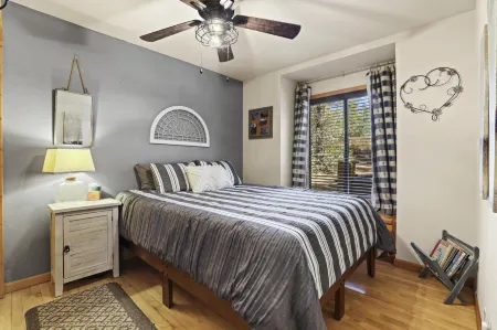 Charming Cabin with Fireplace and Game Room - Cozy Mountain Retreat