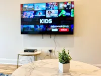 Adorable 1 bd apt in lovely Hoboken