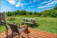 Cozy Kitchen and Beach Access - Charming Surf Escape