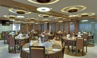 Pearl Hotel & Banquets Ahmedabad